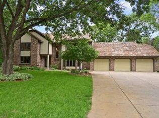 13435 Gunflint Ct, Apple Valley, MN 55124