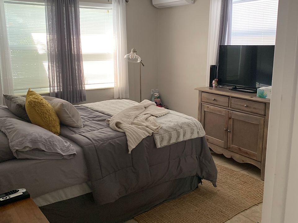 Spacious bedroom with Mini Split! Quiet Customizable temp control for various rooms!