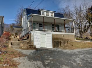 4523 State Route 61, Paxinos, PA 17860