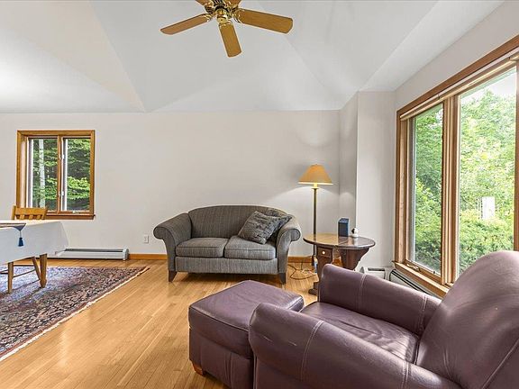 3rd image of 14 Beechwood Lane