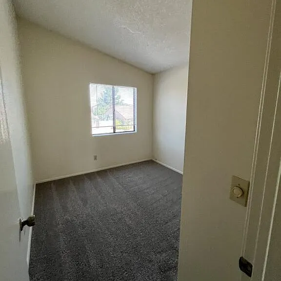 14846 S 27th St — Photo 16