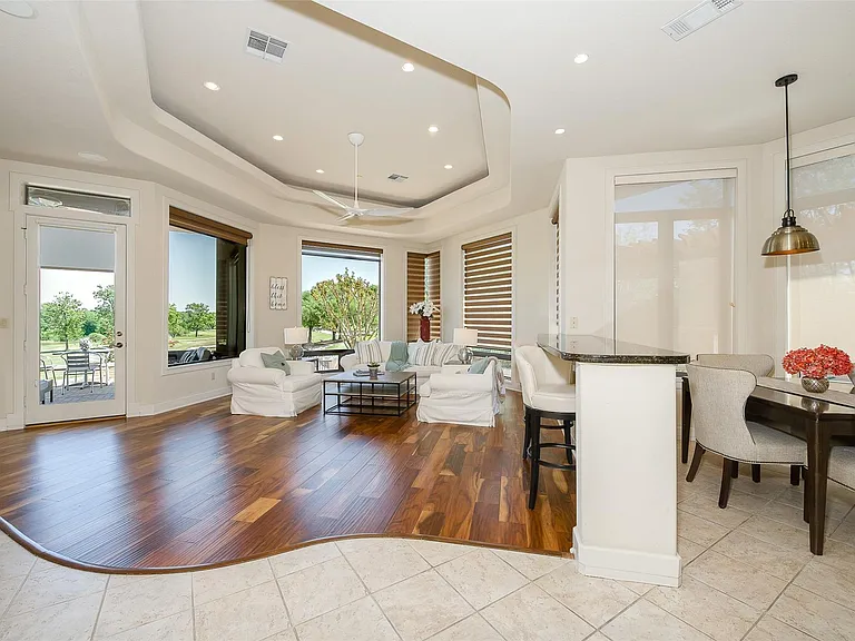4776 Stonebriar Cir — Photo 14