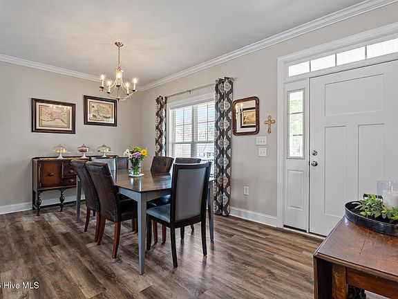 4th image of 8772 Surrey Top Road