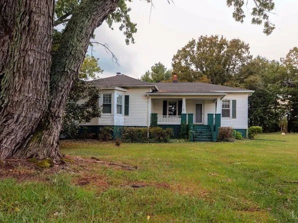 8499 Brookneal Hwy, Gladys, VA 24554