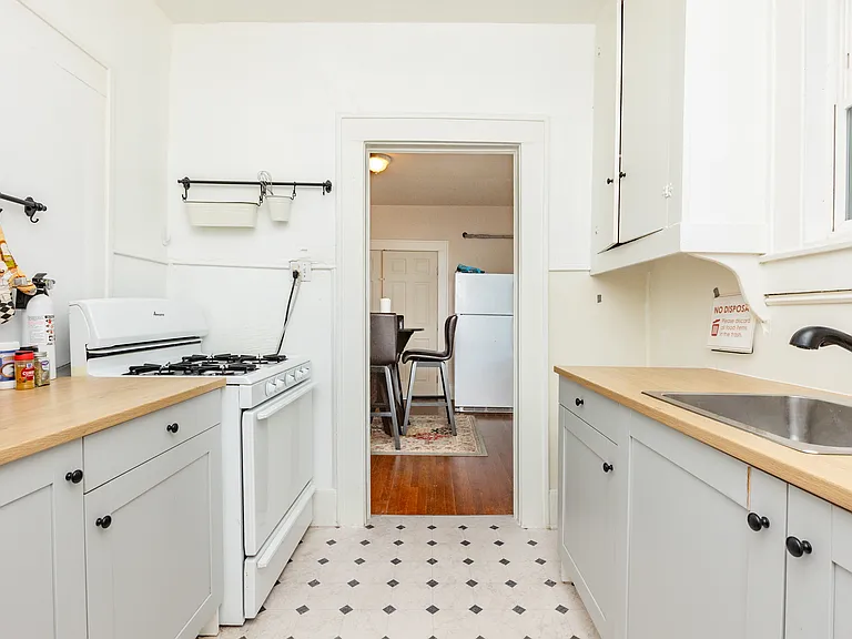 4116 Junius St #4118.5 — Photo 7