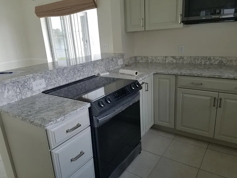 5930 Bali Way N — Photo 16