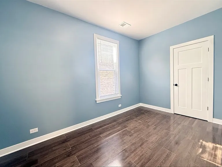 532 N Lawler Ave #2 — Photo 1