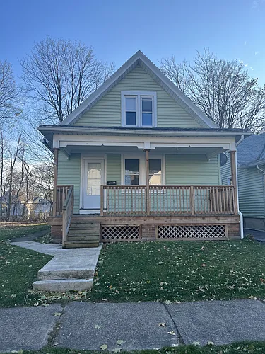 367 Hawley St Photo 1