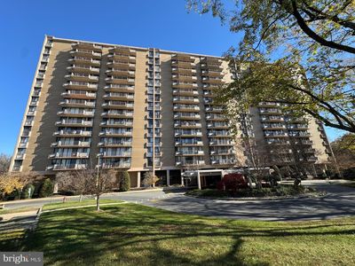 6100 Westchester Park Dr APT 915, College Park, MD, 20740