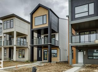 436 31st St NW, Edmonton, AB T6T 2C7