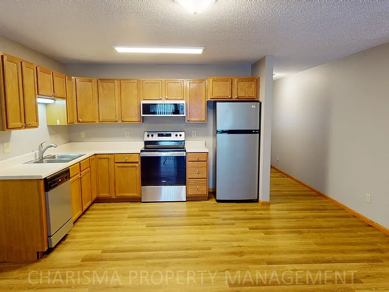 Hoppe Properties — Photo 33