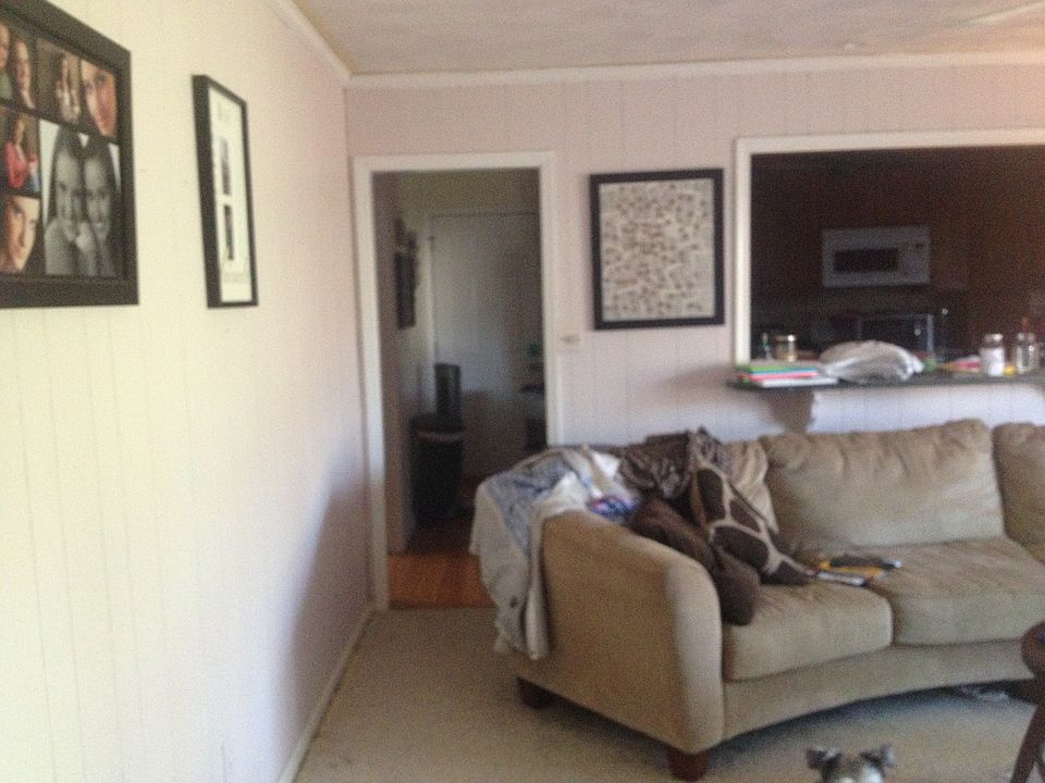 2nd image of 404 Adventure Ct