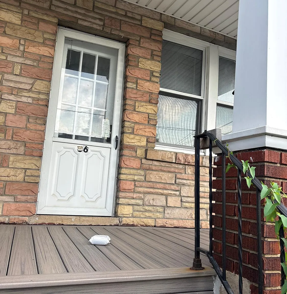 1 bed, 1.0 bath, $1,950 — Photo 1
