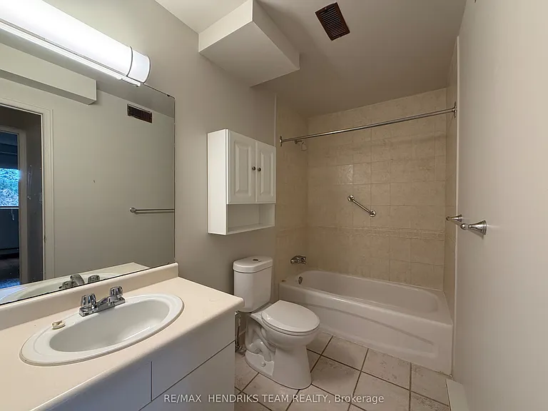 128 Saint Augustine Dr #215 — Photo 9