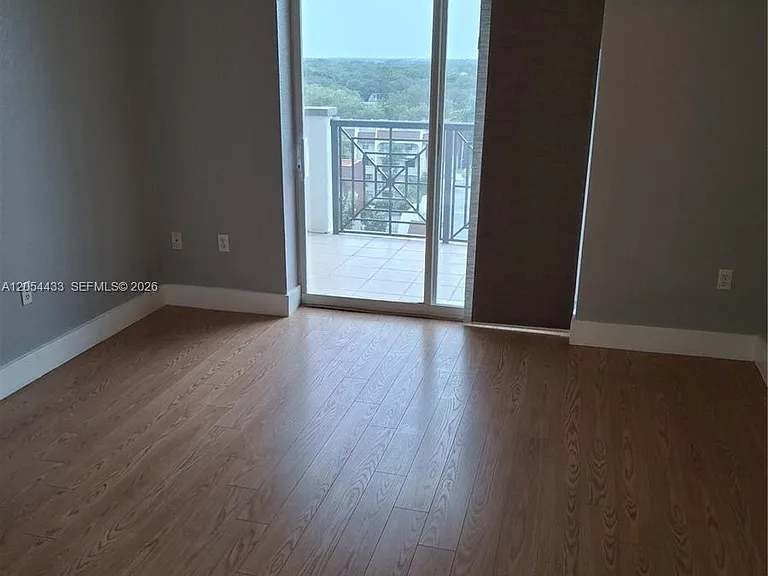 9021 SW 94th St #Penthouse 05 — Photo 9