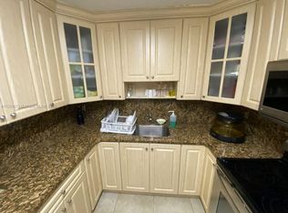 1900 W 68th St APT D205, Hialeah, FL 33014