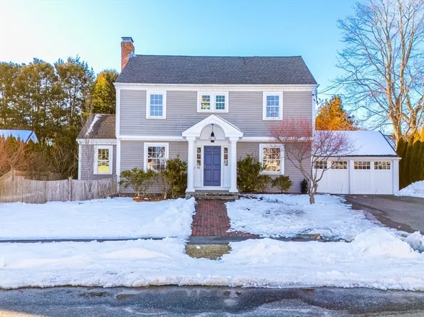 52 Whittier Rd, Needham, MA 02492