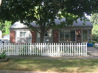 3126 Dearborn St, Flint, MI 48507