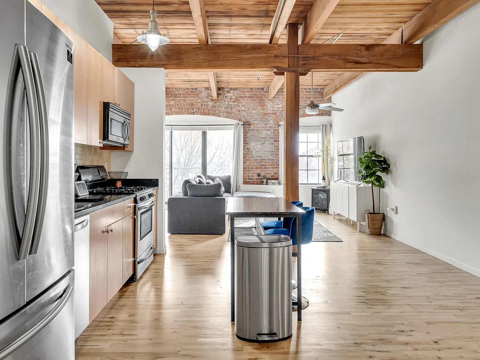 1 bed, 800 sqft, $2,495 — Photo 4