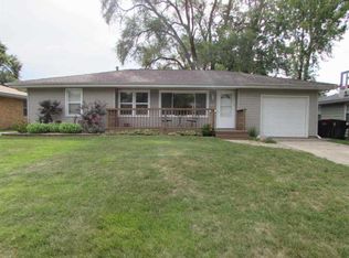2525 N Renwood Ave, Peoria, IL 61604