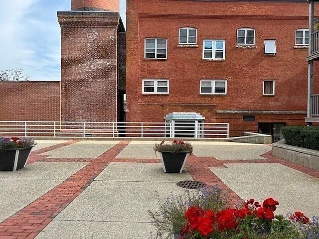 45 Main St #221 — Photo 6
