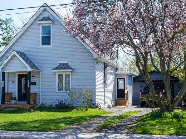 621 Rosseau Rd, Hamilton, ON L8K 4T9