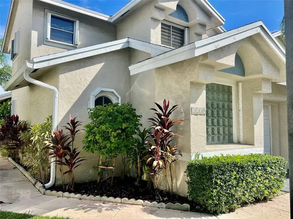 2239 Discovery Cir W, Deerfield Beach, FL 33442
