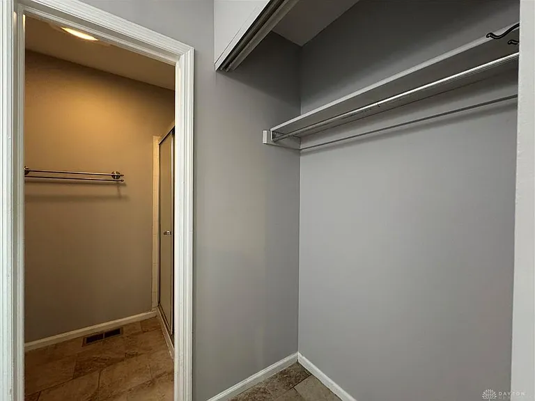 1014 Millerton Dr — Photo 17