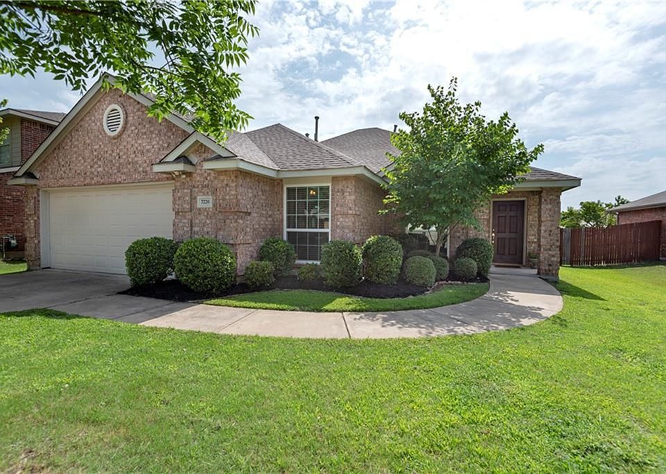 1st image of 7220 Park Hill Trl