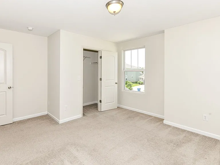 5465 Dunhaven Rd — Photo 27