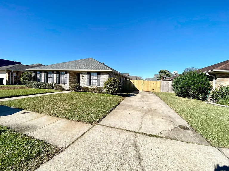 6 Caddo Ct — Photo 3