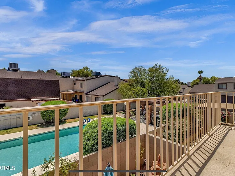 2511 E Shaw Butte Dr — Photo 23