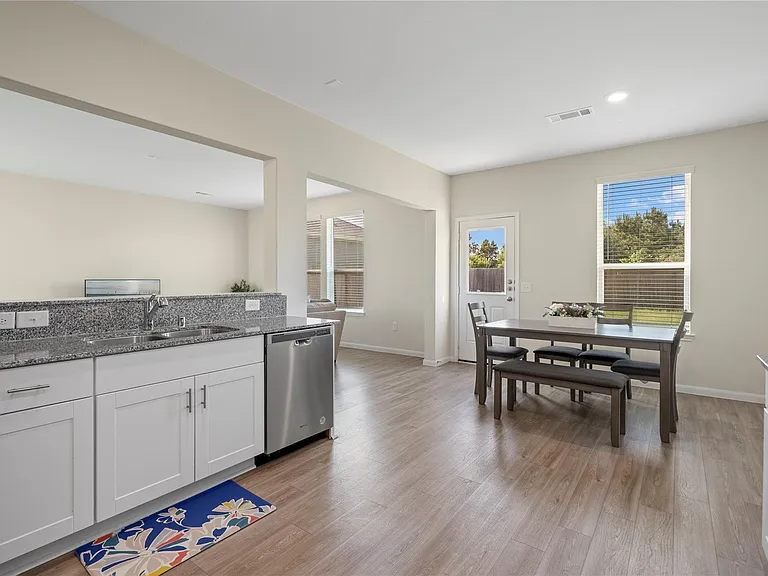 16314 Dutton Clover Dr — Photo 11