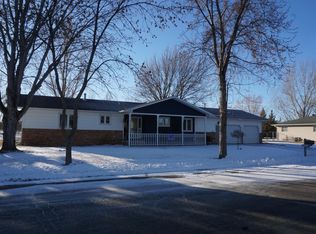 706 4th Ave NE, Barnesville, MN 56514