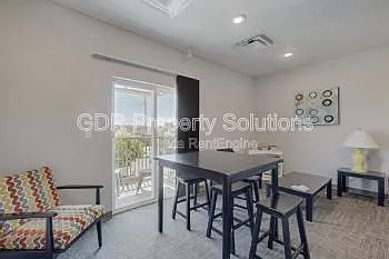950 4th St NW #305 — Photo 9