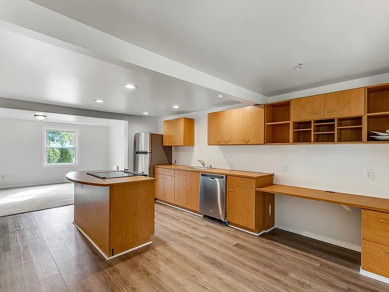 6030 Dexter Ave — Photo 3
