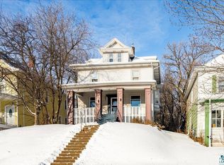 5801 W 8th St, Duluth, MN 55807