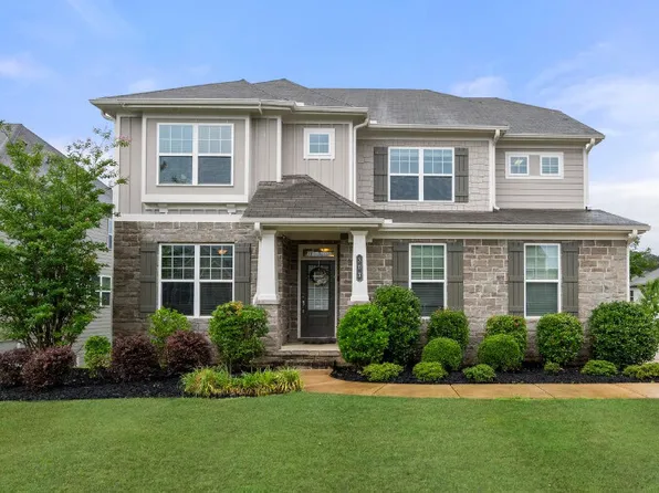 307 Cochin Dr, Woodstock, GA 30188