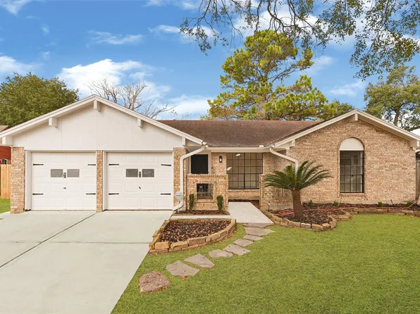 5007 Colmesneil St, Pearland, TX 77584