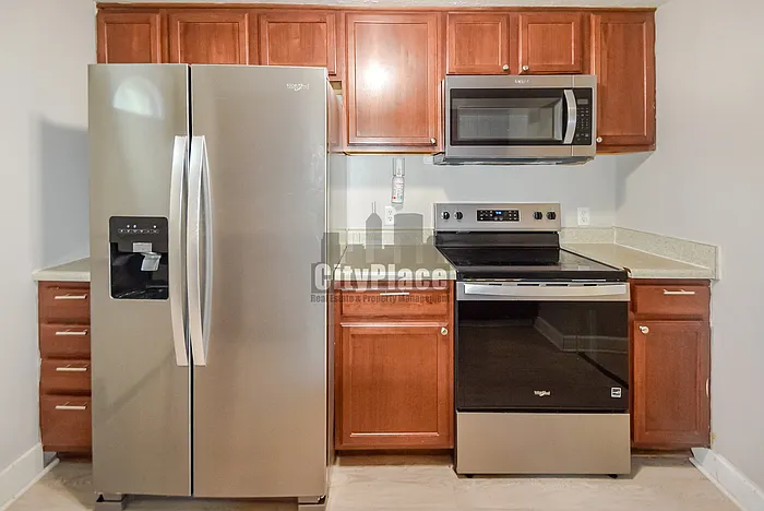 1822 S Chester Ave — Photo 15