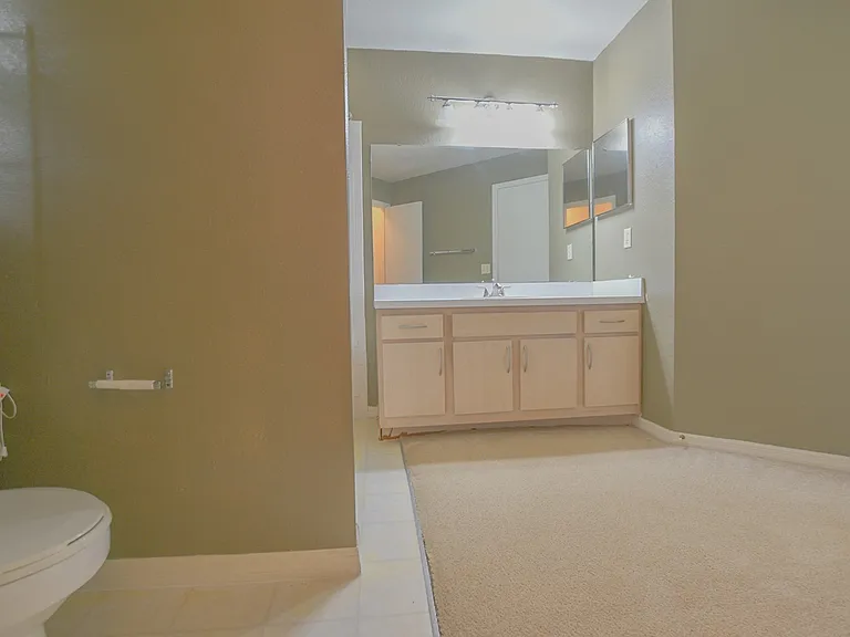 7270 Westpointe Blvd #920 — Photo 34
