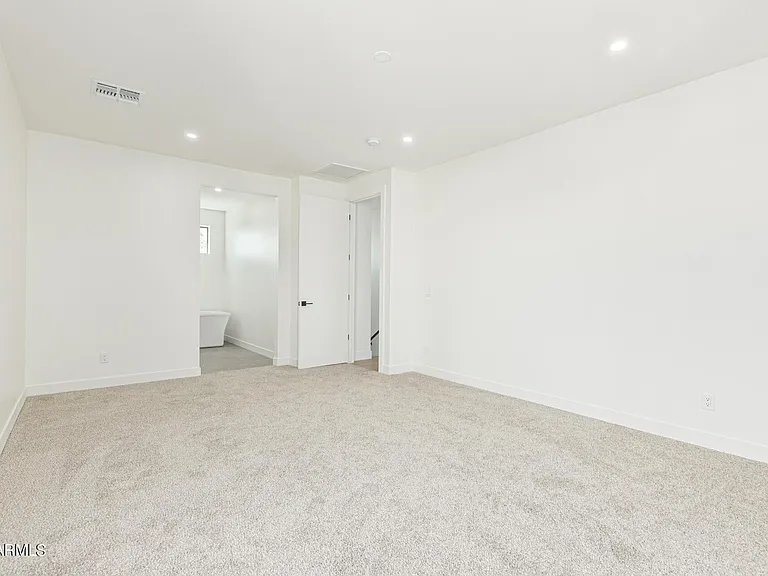 1625 E Lamar Rd #1 — Photo 6