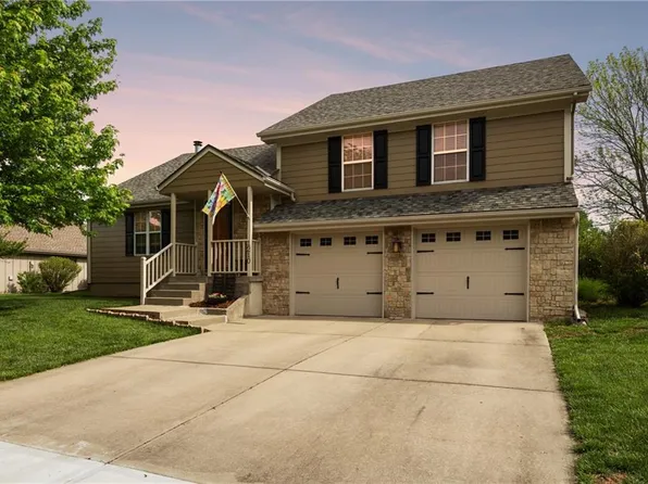 1210 E 118th Ter, Kansas City, MO 64131