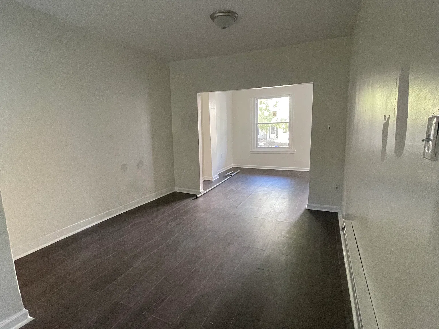 3 bed, 1350 sqft, $1,250 — Photo 4
