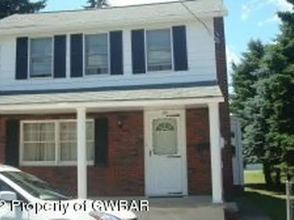 10 Skidmore St, Plains, PA 18705