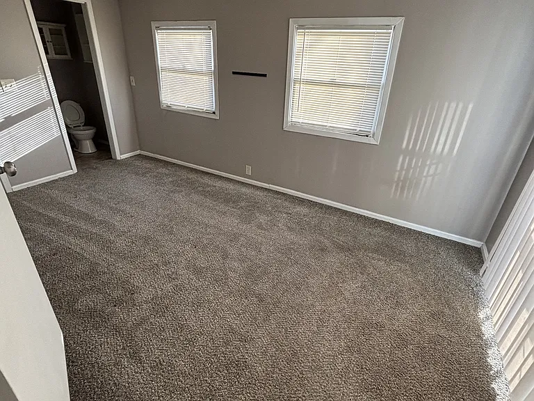 4522 S Osage Ave — Photo 8