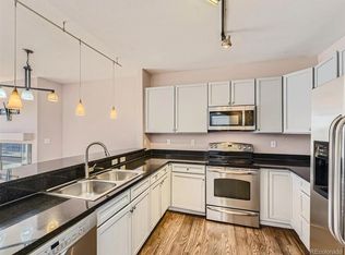 9019 E Panorama Cir #D-401, Englewood, CO 80112