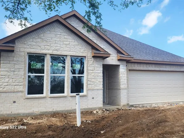 1810 Effie St, Fort Worth, TX 76105