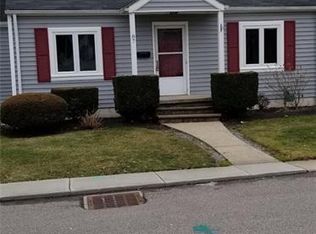 87 Gra Gull Dr, Avon Lake, OH 44012