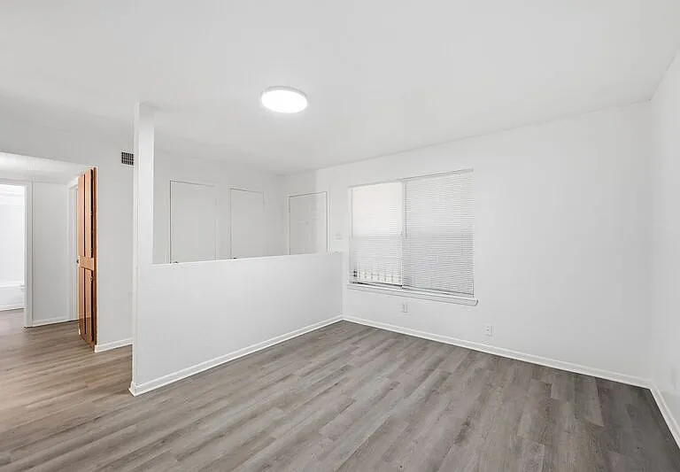 1410 S Elizabeth Ave #105 — Photo 34